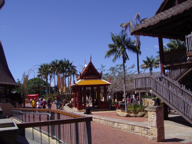 Zoo Walk 5 March 2003